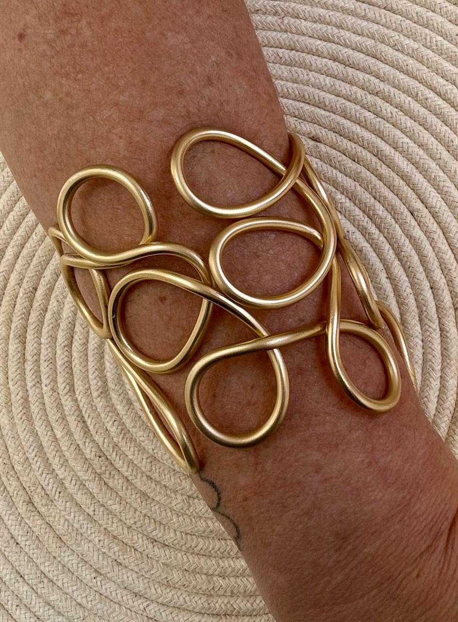 Bracelete de alumínio