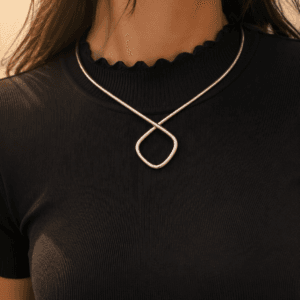 Choker Design Losango em Alumínio