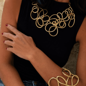 Conjunto Feminino Enrosco - Colar e Pulseira