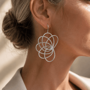 Brinco Feminino Essence em Alumínio