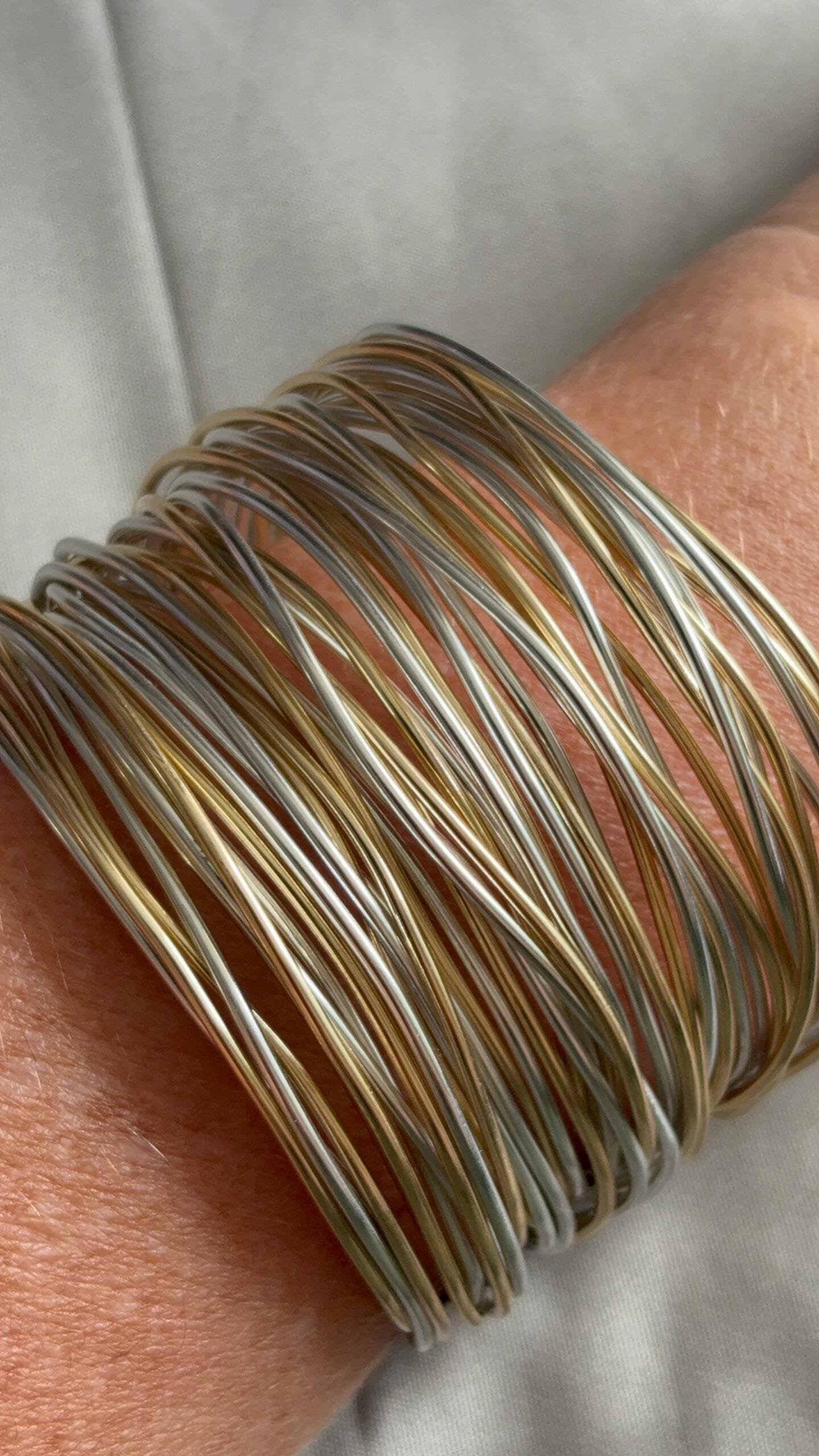 Pulseira Fios em Alumínio - Imagem 6