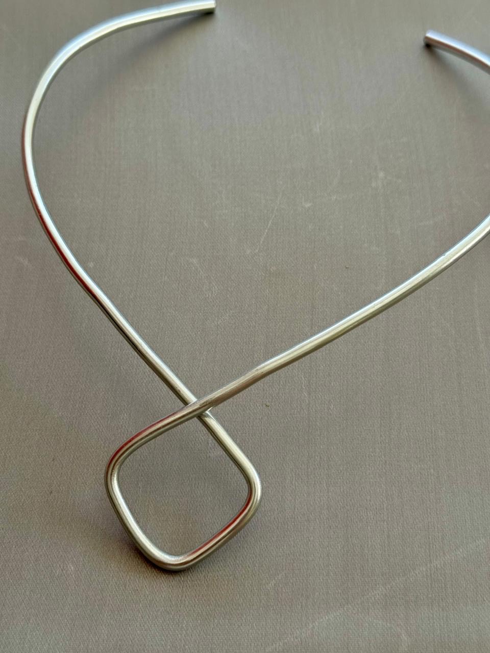 Choker de alumínio